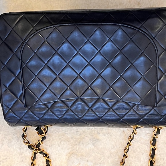 CHANEL JUMBO SINGLE FLAP BAG (Vintage) - Picture 4 of 11